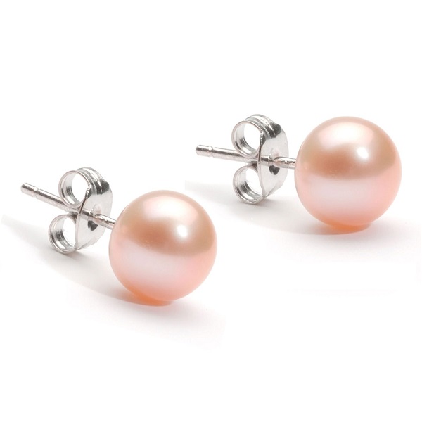 Glimmering Peach Pearl Earrings Made With SWAROVSKI ELEMENTS