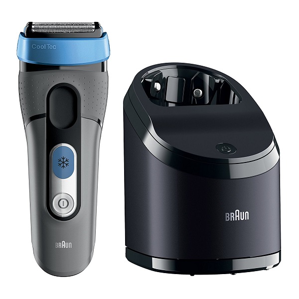 Braun Electric Foil Shaver with Clean and Charge station
