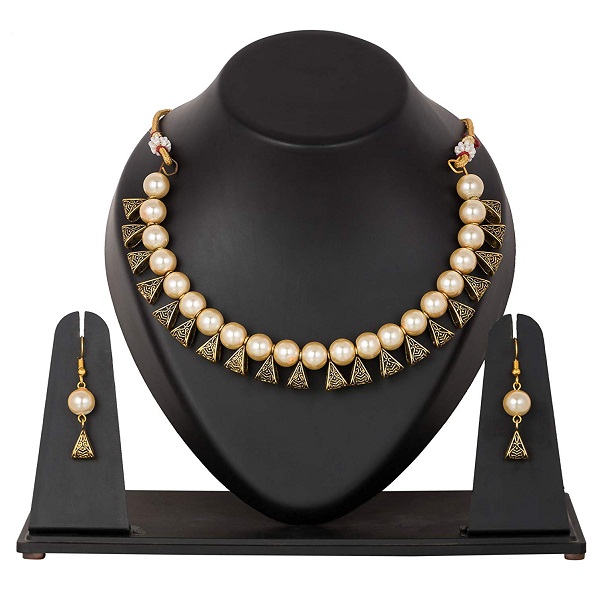 Samyra Pearl Choker Traditional Necklace Set