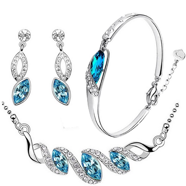 Cyan Pleated Leaf Pendant set and charming bracelet combo for Women